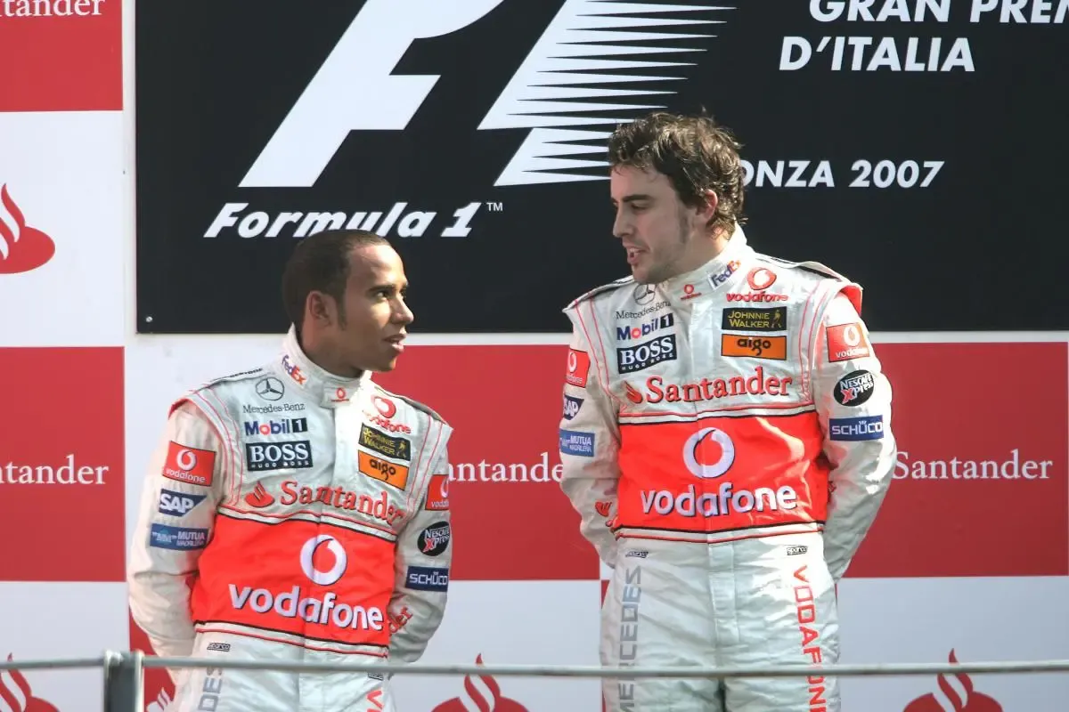 Feranando Alonso and Lewis Hamilton in the podium