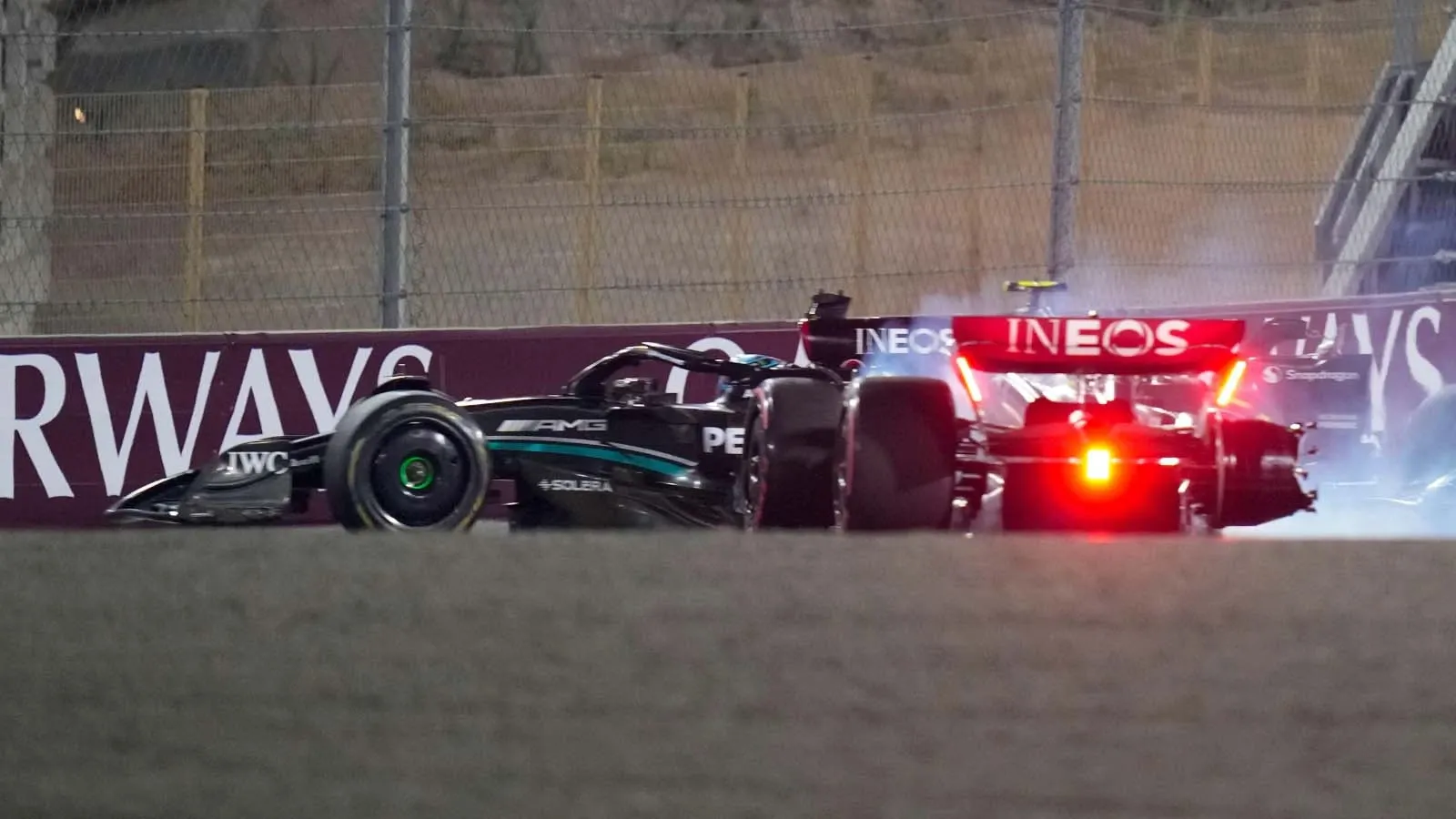 Lewis Hamilton and George Russell crashing at the 2023 Qatar GP