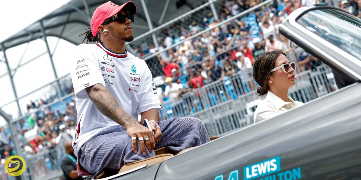 Lewis Hamilton-Pitinsider.com