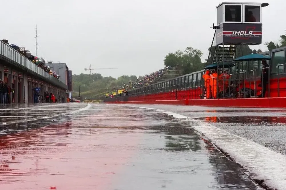 THE EMILIA ROMAGNA GRAND PRIX IS CANCELLED