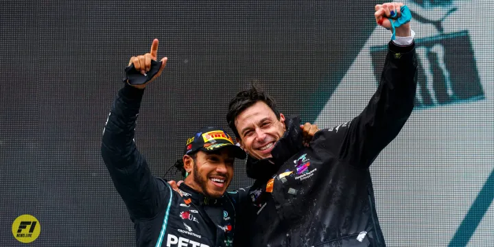 Lewis Hamilton and Toto Wolff during Turkish Grand Prix 2020