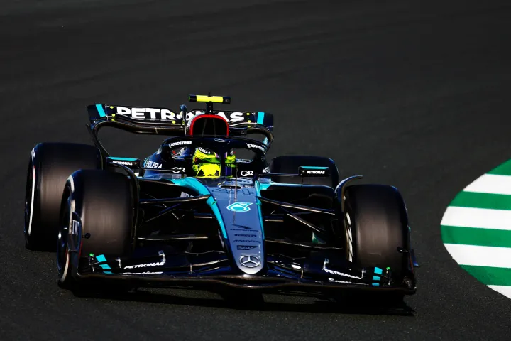 Lewis Hamilton during FP2 at the 2024 Saudi Arabian GP-Mercedes 