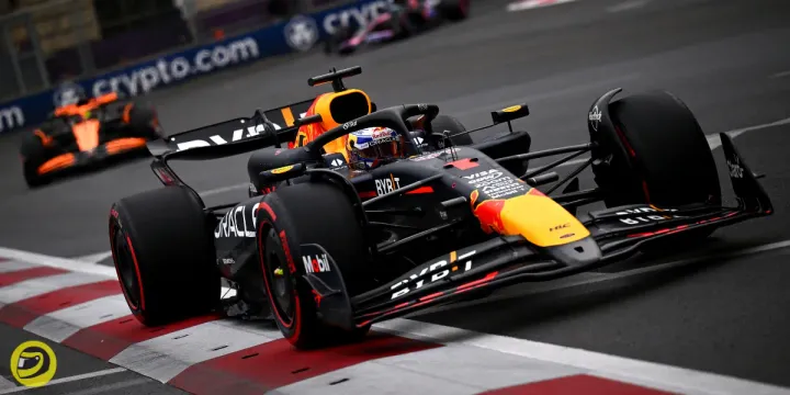 Max Verstappen and Oscar Piastri-Pitinsider.com